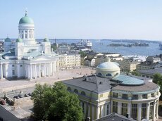Der Dom bestimmt das Stadtbild von Helsinki und ist weithin sichtbar.
